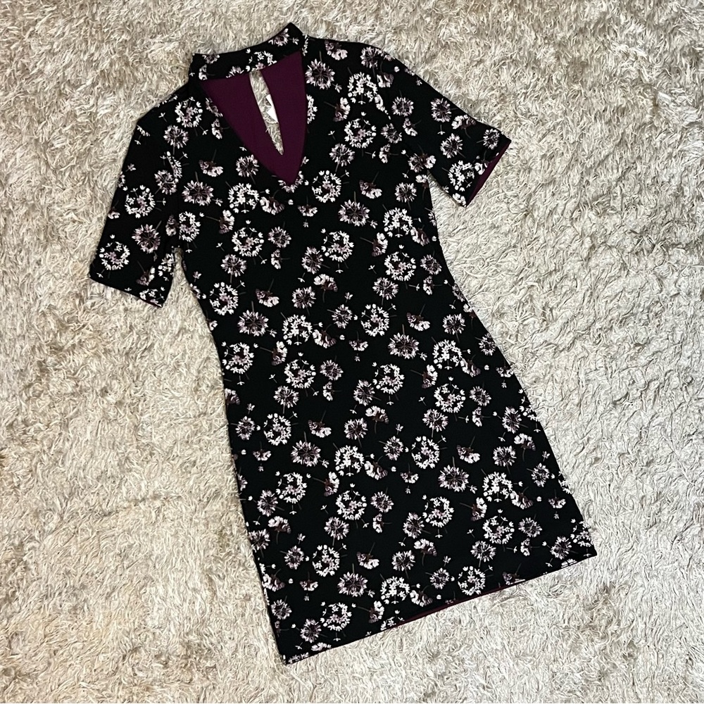 NWT White House Black Market Reversible Short-Sleeve Choker Knit Shift Dress
